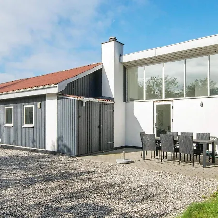 6 Person Holiday In * Tarm